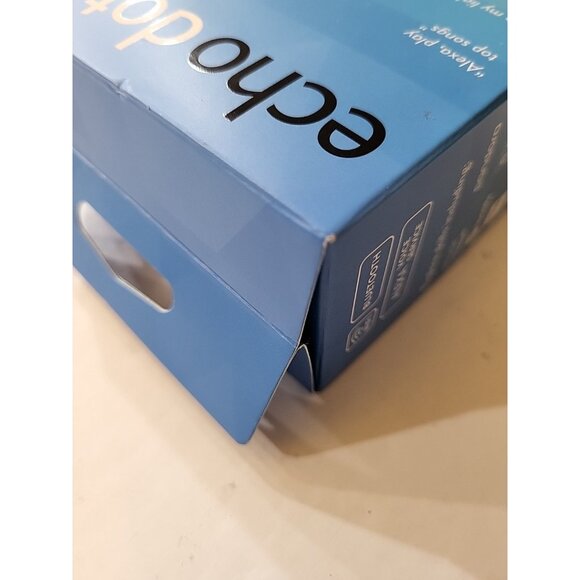 Echo Dot White Smart Speaker  2nd Generation NEW FACTORY SEALED - Picture 3 of 6